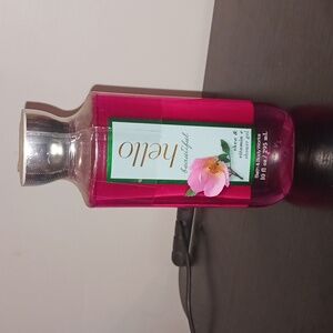 BBW Hello Beautiful shower gel